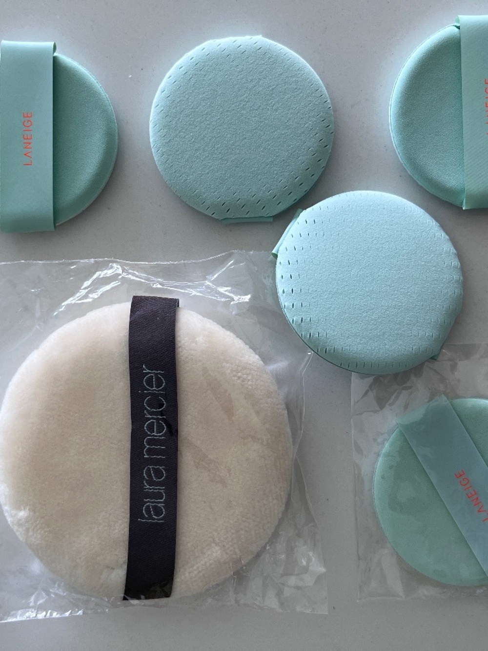 Laneige spongs
